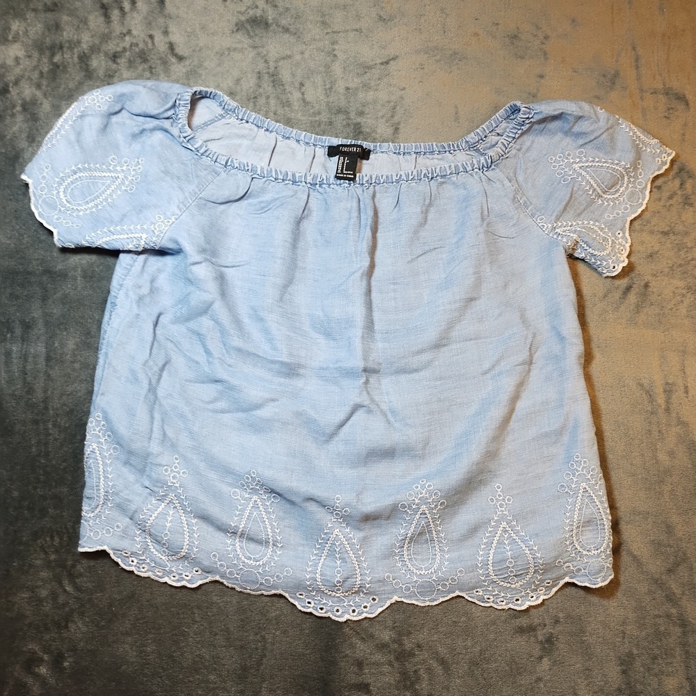 Blue Off-Shoulder Chambray Top Denim Eyelet Embroidered Women's Sm‎ Cottage Boho